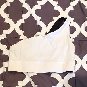 3/$5 Fabletics Sports Bra Lg